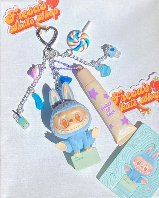 LIPGLOSS LAZY YOGA SHOW OFF KEYCHAIN OR BAG CHARM