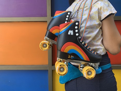 Come to Fresa's Roller Skate shop in Las Vegas and get your Moxi skates Rainbow Raider Black.   These Black Moxi Skate Rainbow Raider are ready for outdoor skating.  Cruise around Las Vegas Art District or come and skate in our indoor skate ramp. Fresa's Roller Skate Shop the one skate shop in Las Vegas.  We build custome shoe roller skate, roller Skate Classes and Roller Blade classes.