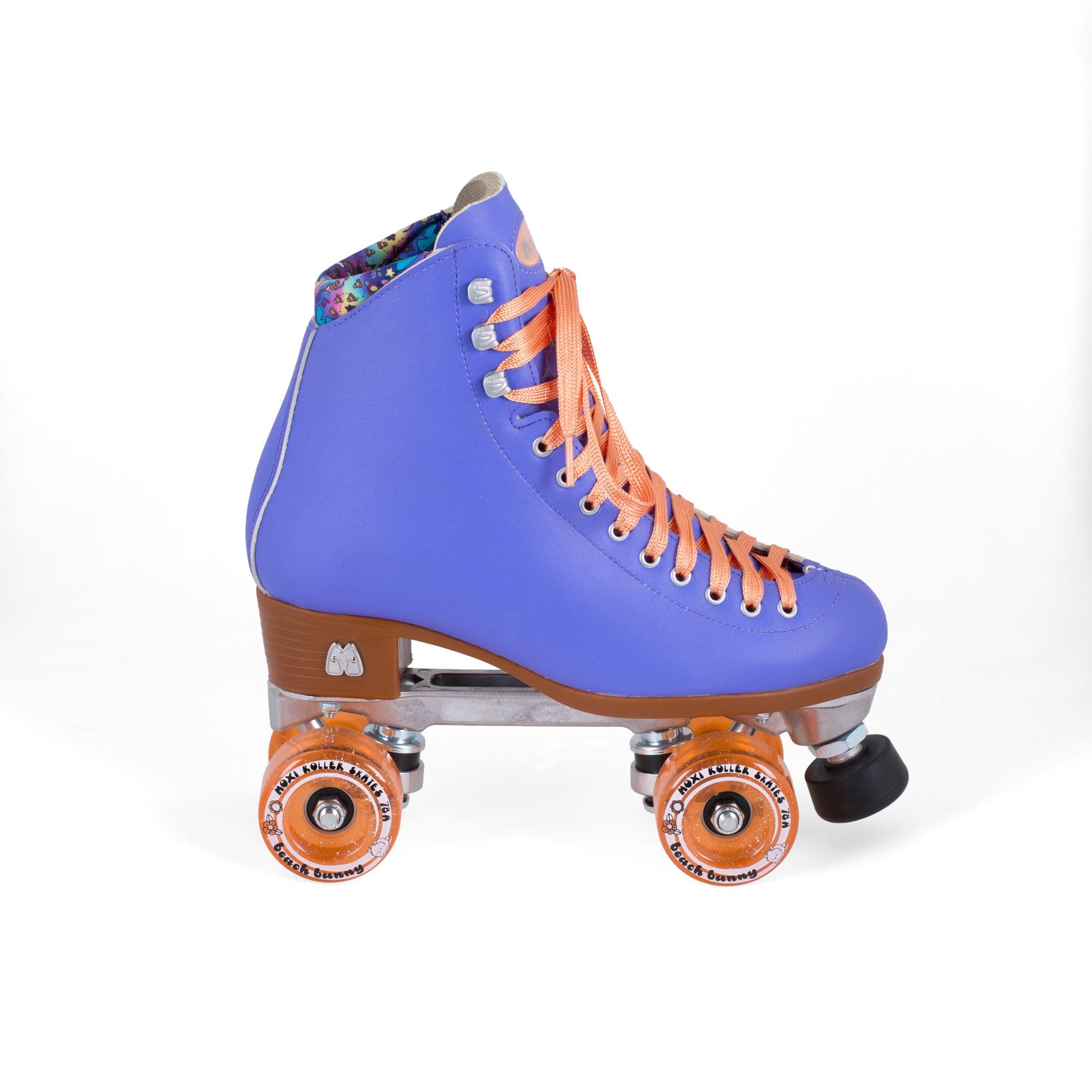 Come to Fresa's Roller Skate shop in Las Vegas and get your Moxi skates Beach Bunny.   These PERIWINKLE/purple Moxi Skate Beach Bunny are ready for outdoor skating.  Cruise around Las Vegas Art District or come and skate in our indoor skate ramp. Fresa's Roller Skate Shop the one skate shop in Las Vegas.  We build custome shoe roller skate, roller Skate Classes and Roller Blade classes.